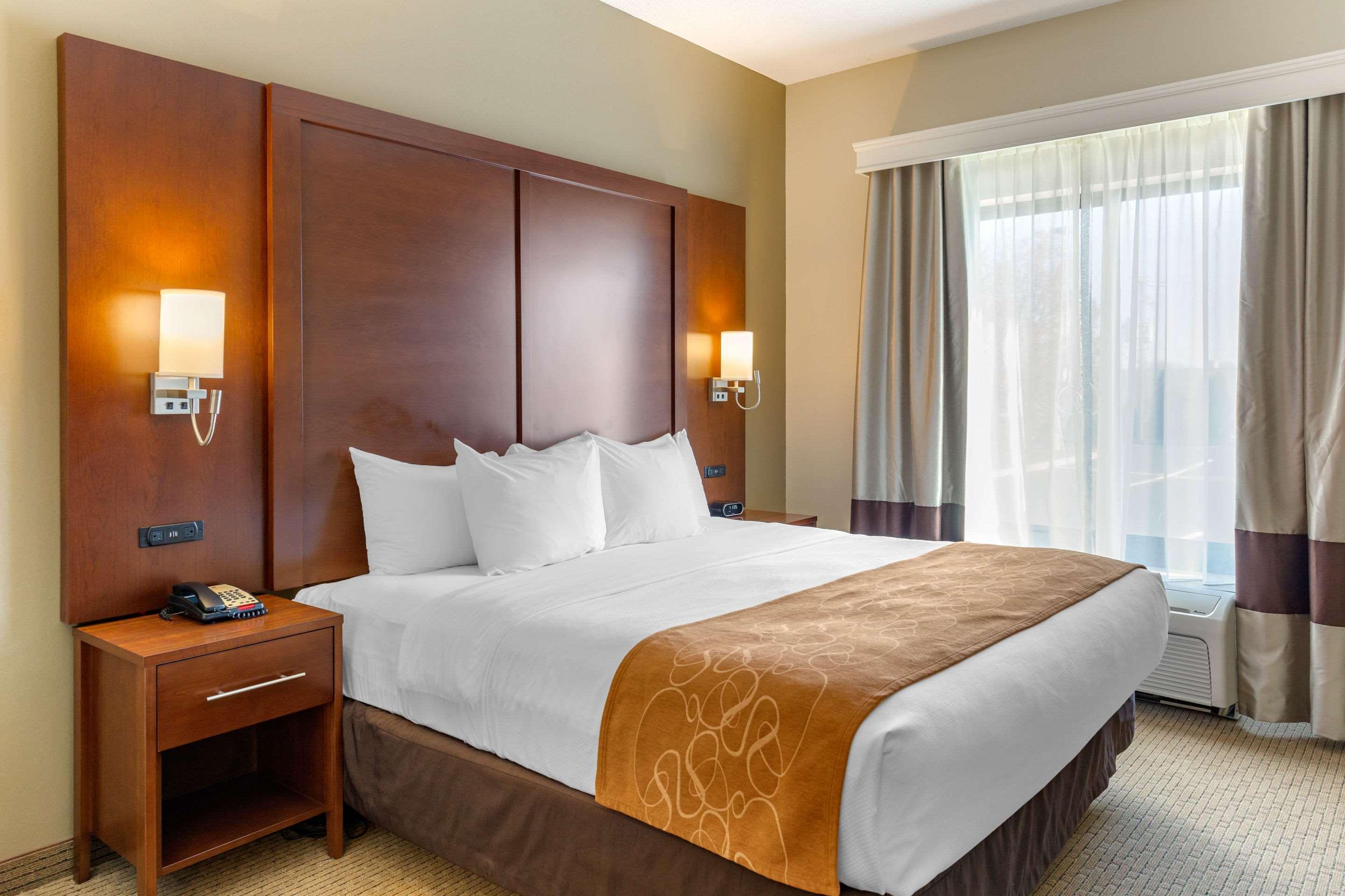 Comfort Suites Lancaster Amish Country Smoketown  Bagian luar foto