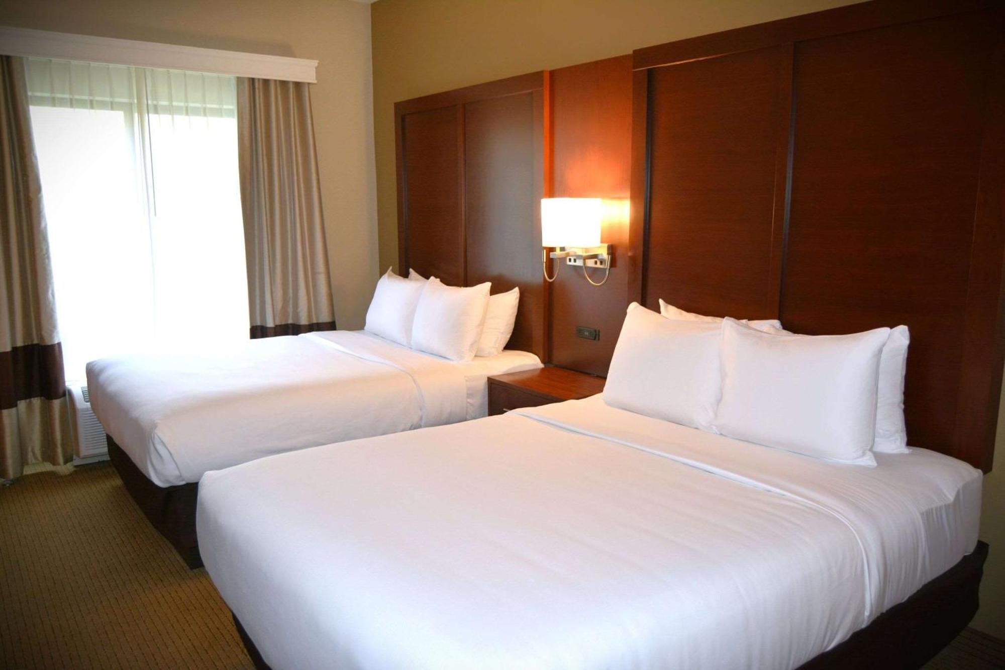 Comfort Suites Lancaster Amish Country Smoketown  Bagian luar foto