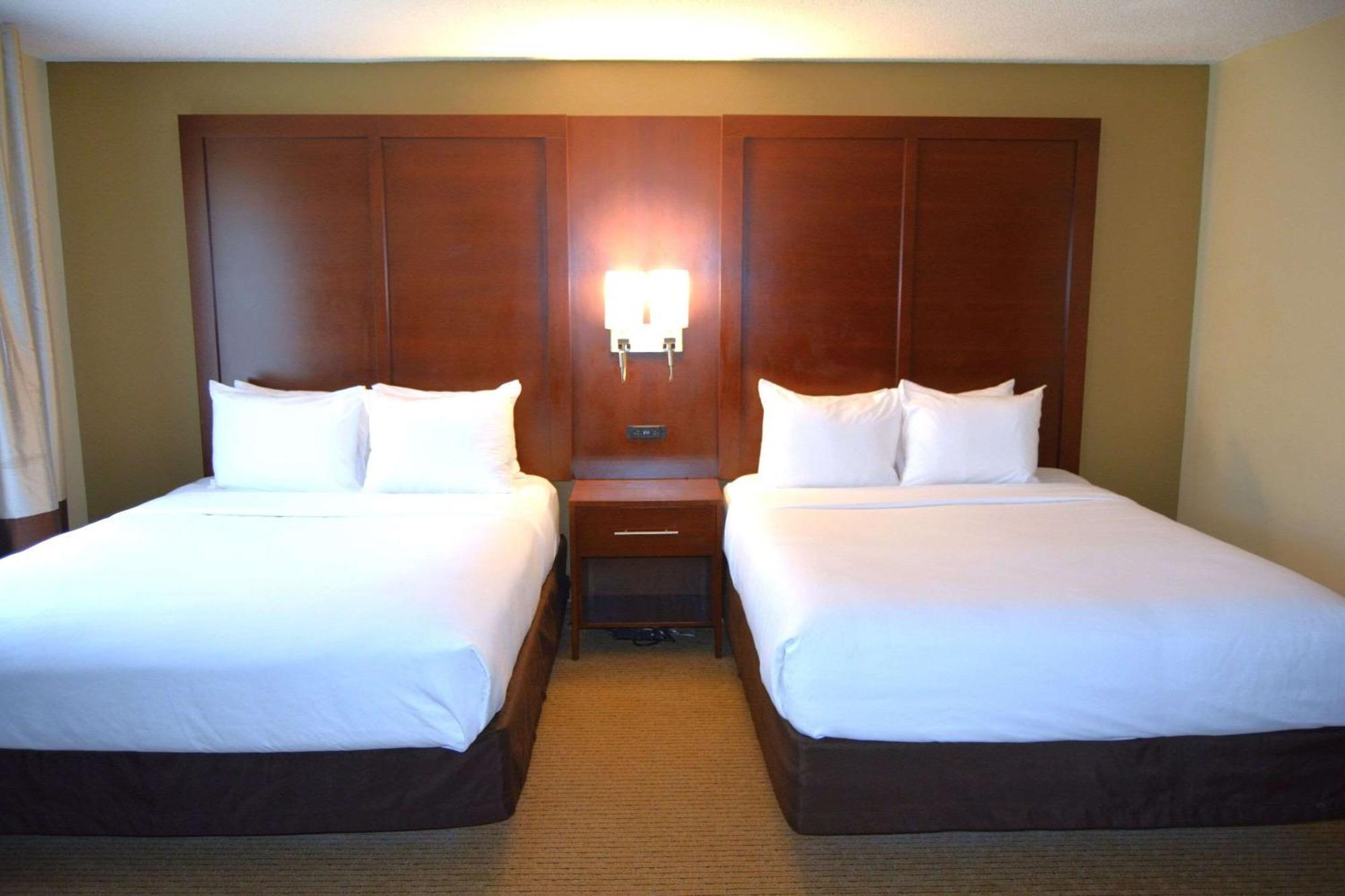 Comfort Suites Lancaster Amish Country Smoketown  Bagian luar foto
