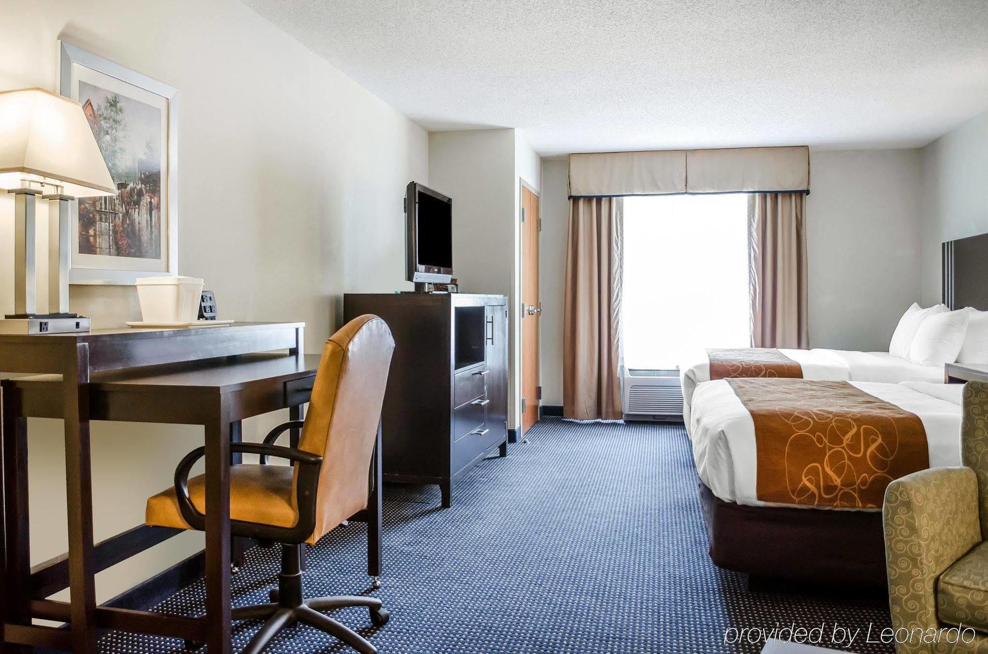 Comfort Suites Lancaster Amish Country Smoketown  Bagian luar foto